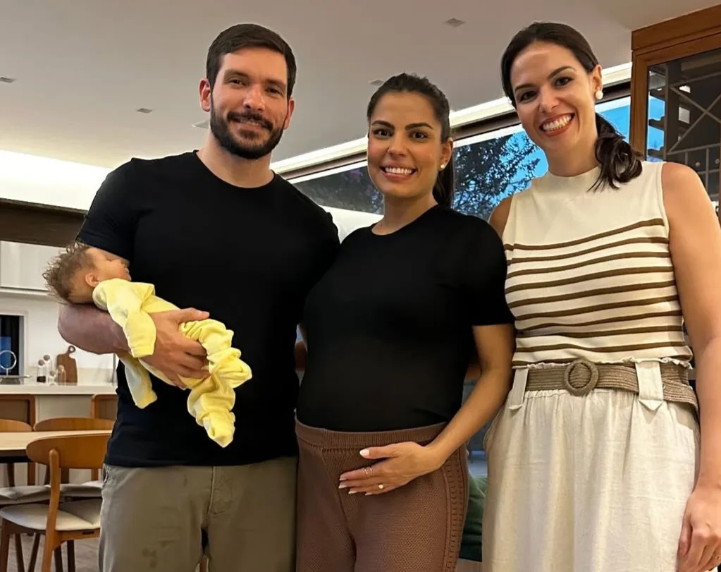Karen com família que acompanhou